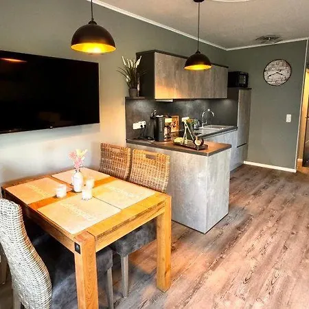 شقة Vier-jahreszeiten-haus-iii-wohnung-8 Großenbrode